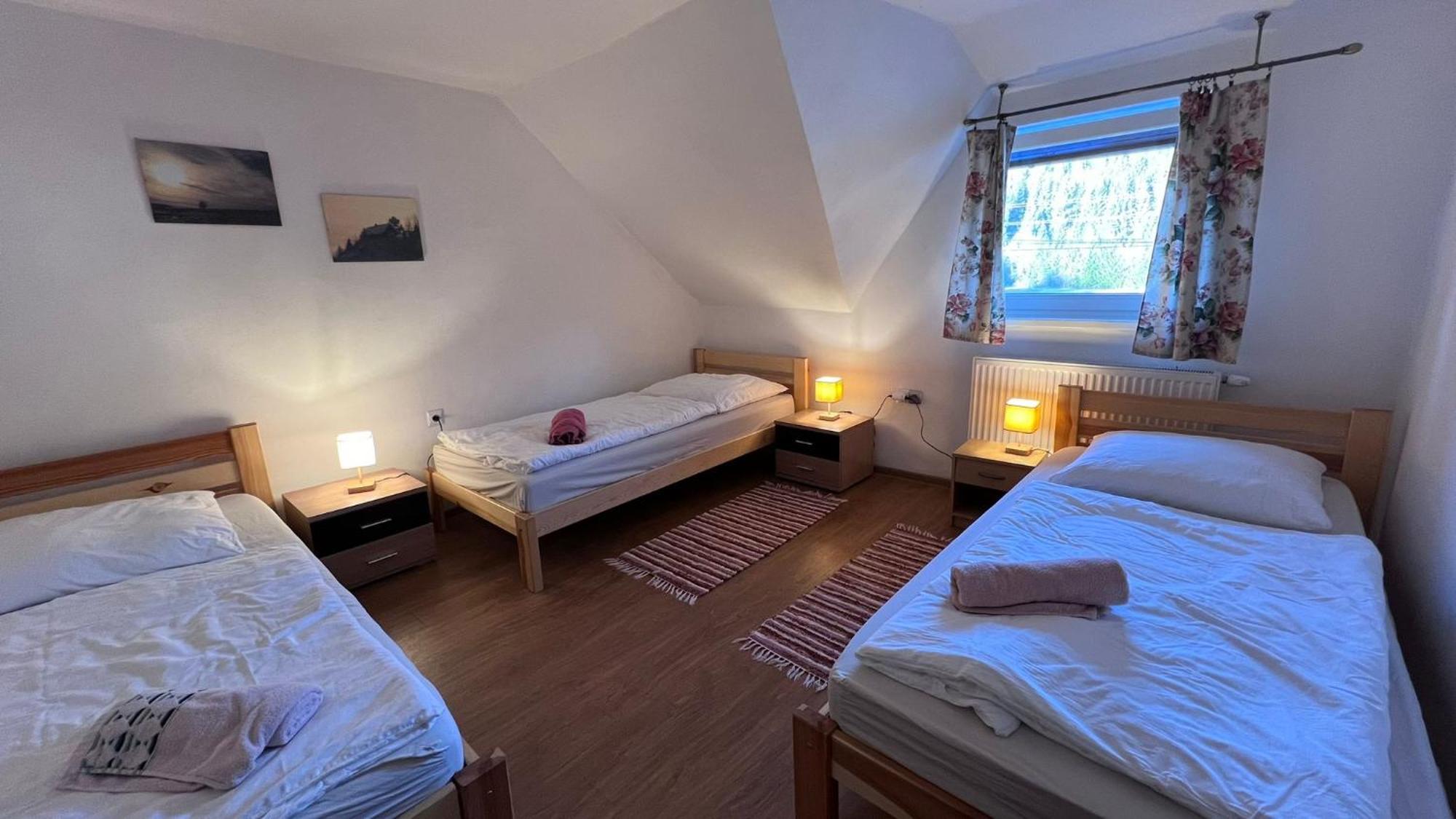 Hotel Stary Dom Oravská Polhora Esterno foto